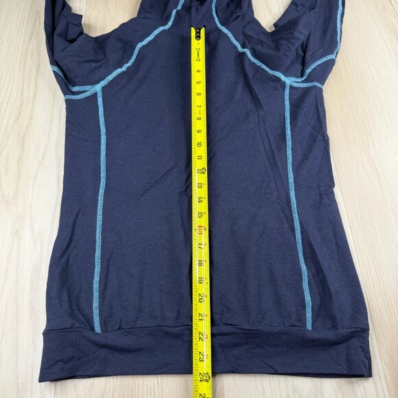 Wears Woody Womens Blue Lightweight Performance Pullover Hoodie Size Medium - Picture 9 of 10